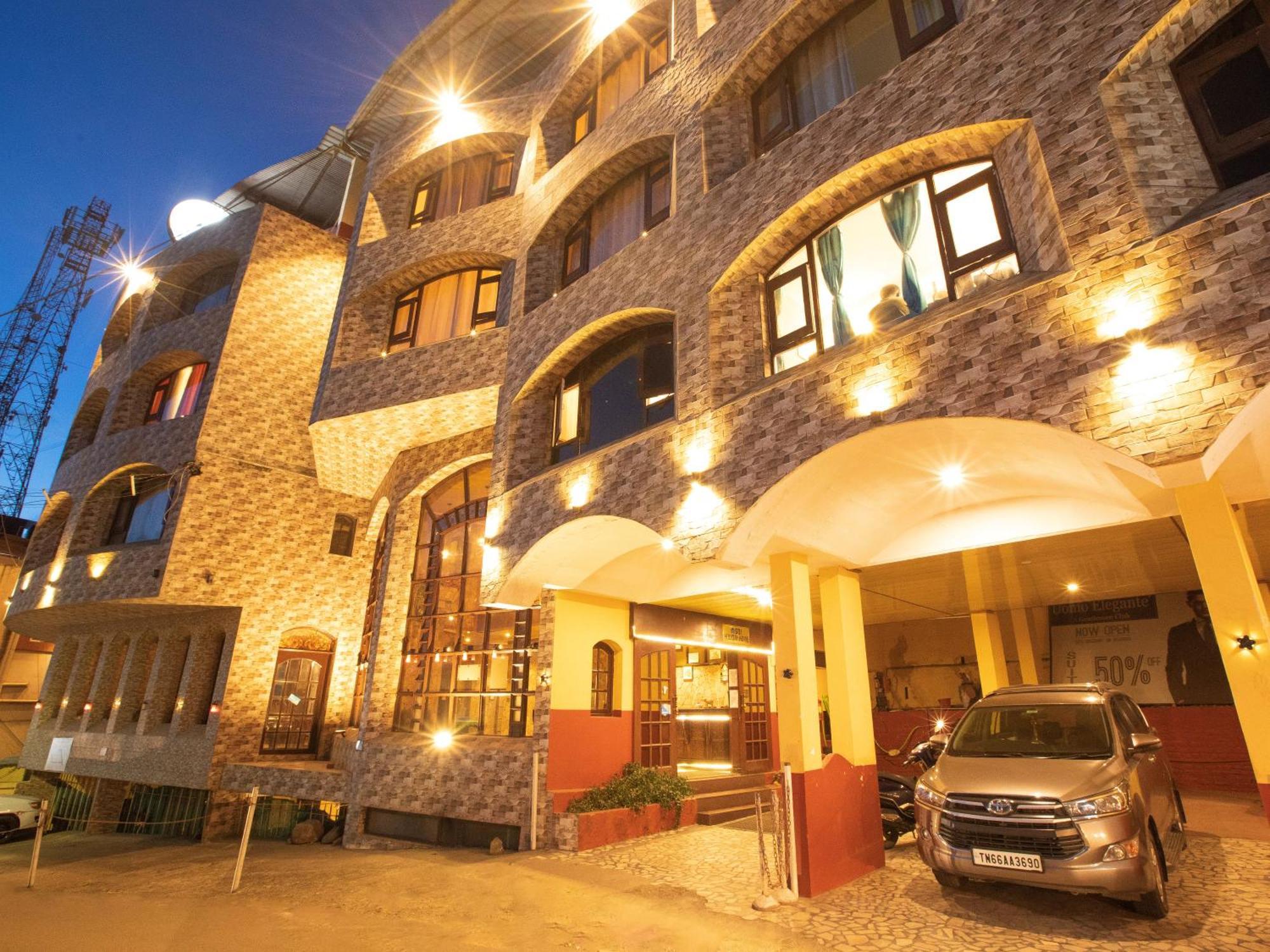 Devi Enterprises - Hotel Khems Ooty Eksteriør bilde