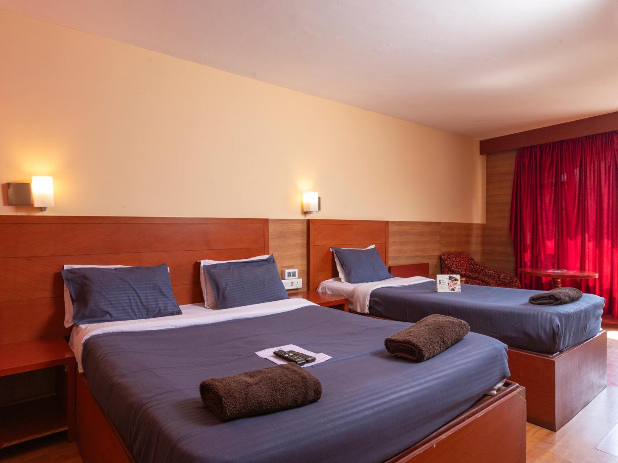 Devi Enterprises - Hotel Khems Ooty Eksteriør bilde