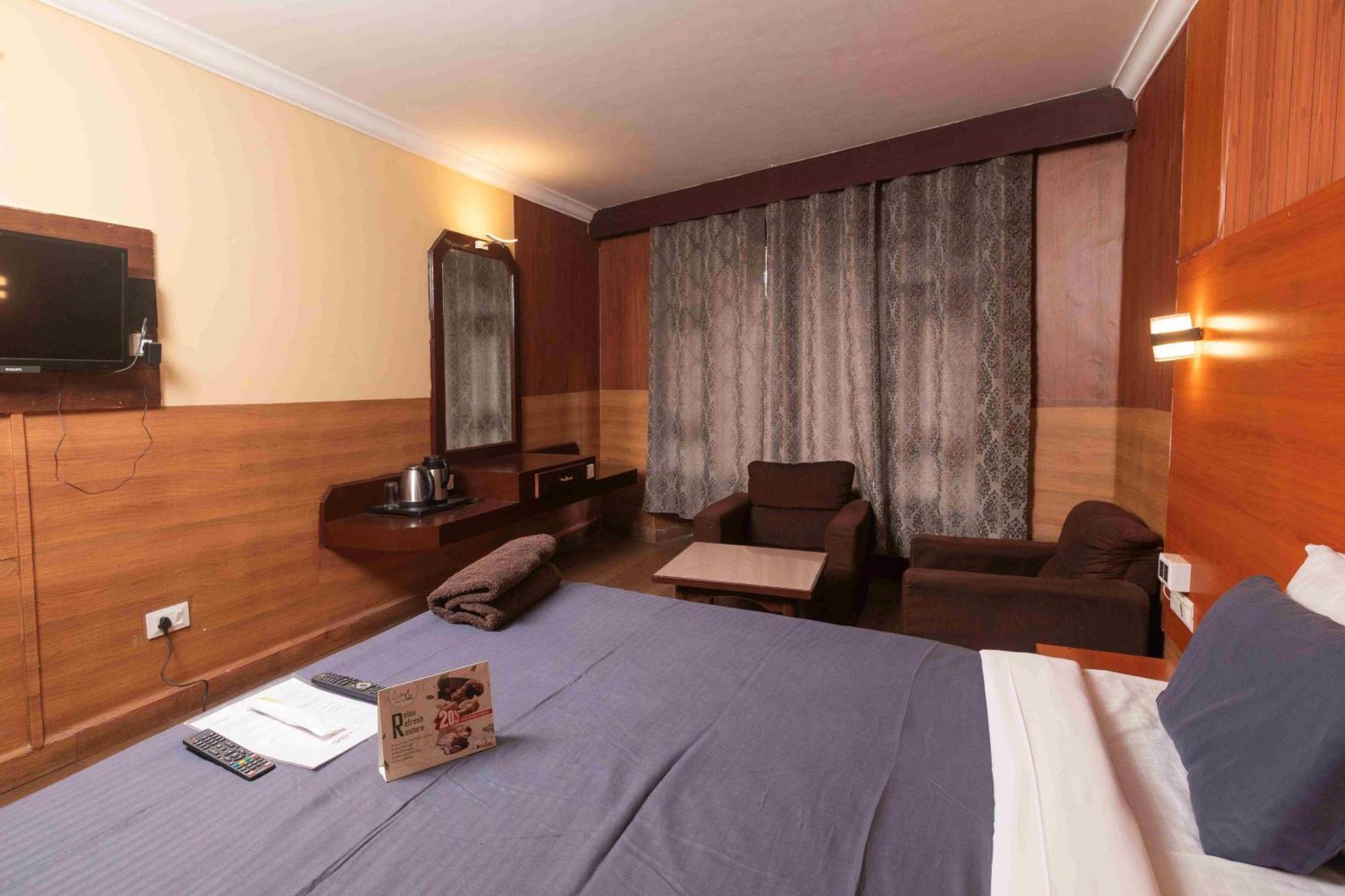 Devi Enterprises - Hotel Khems Ooty Eksteriør bilde