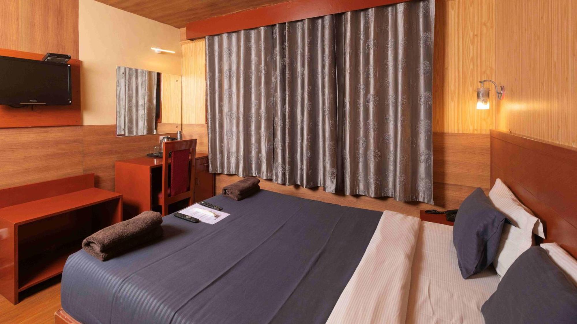 Devi Enterprises - Hotel Khems Ooty Eksteriør bilde